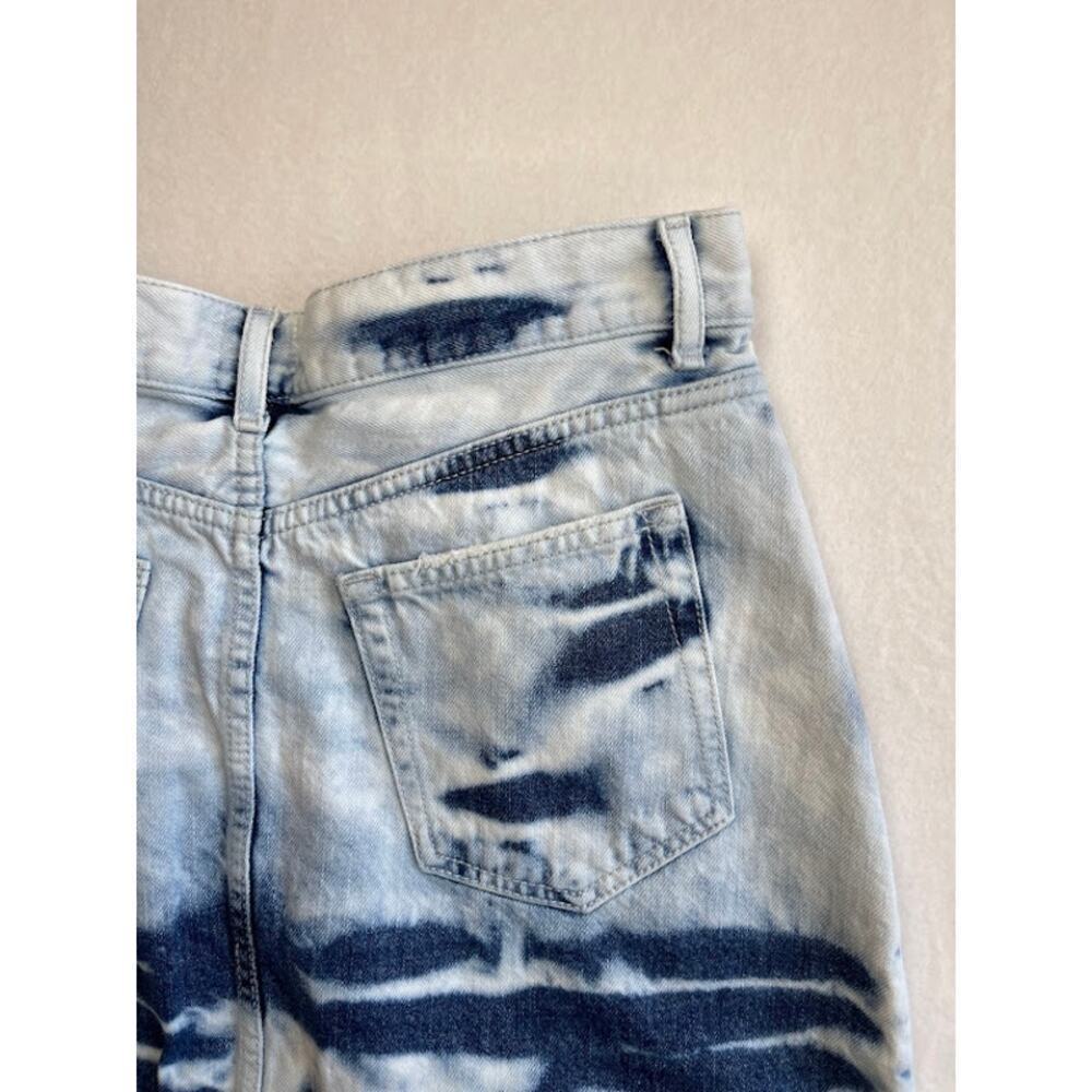 Women's Zara Size Large Acid Wash Denim Skirt Straight Raw Hem‎ - Picture 6 of 6